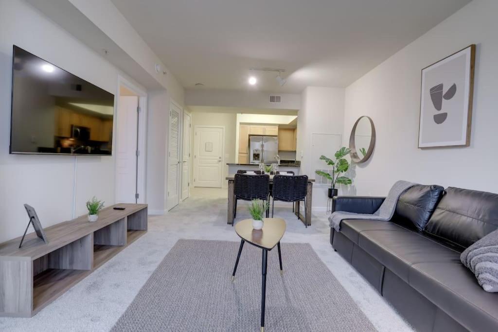 Condo With Gym And Pool In Pentagon City 8Min To Dca Arlington Exterior photo