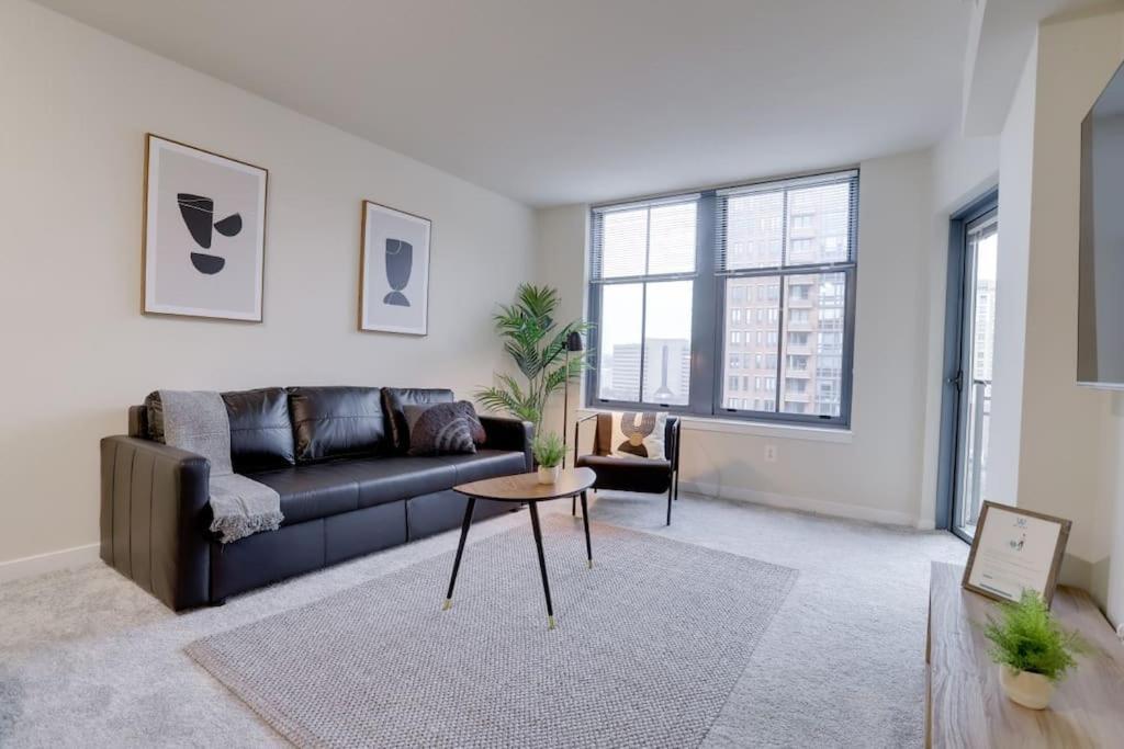 Condo With Gym And Pool In Pentagon City 8Min To Dca Arlington Exterior photo
