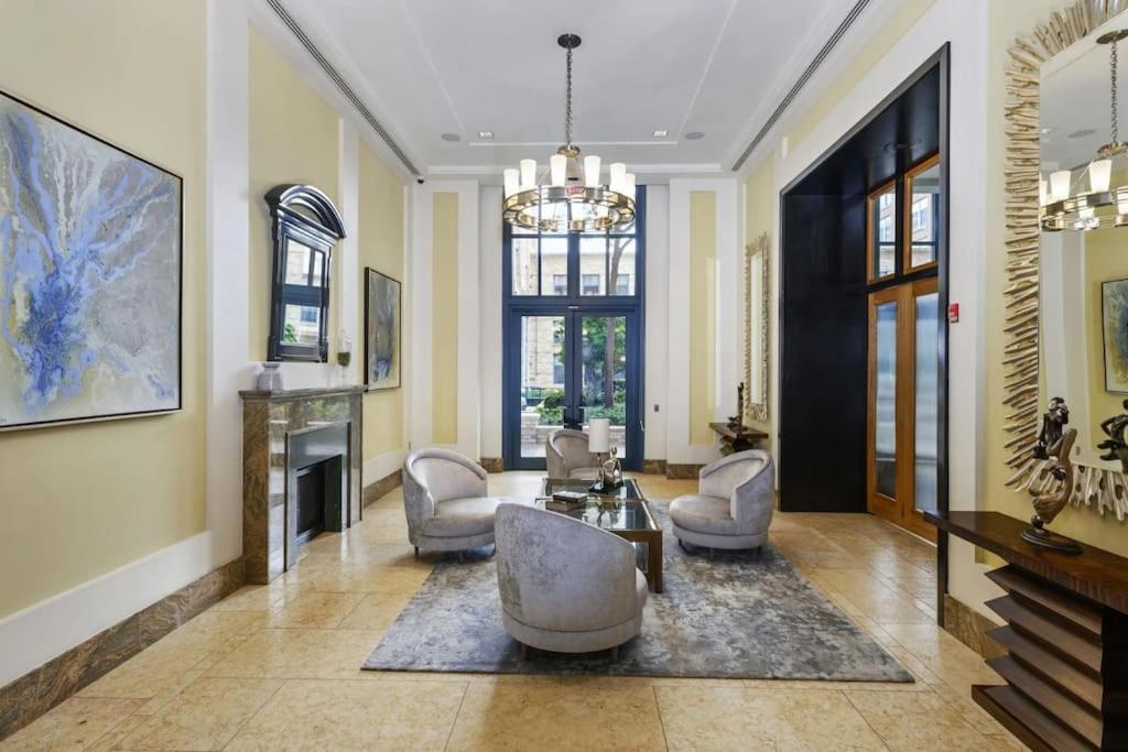 Condo With Gym And Pool In Pentagon City 8Min To Dca Arlington Exterior photo