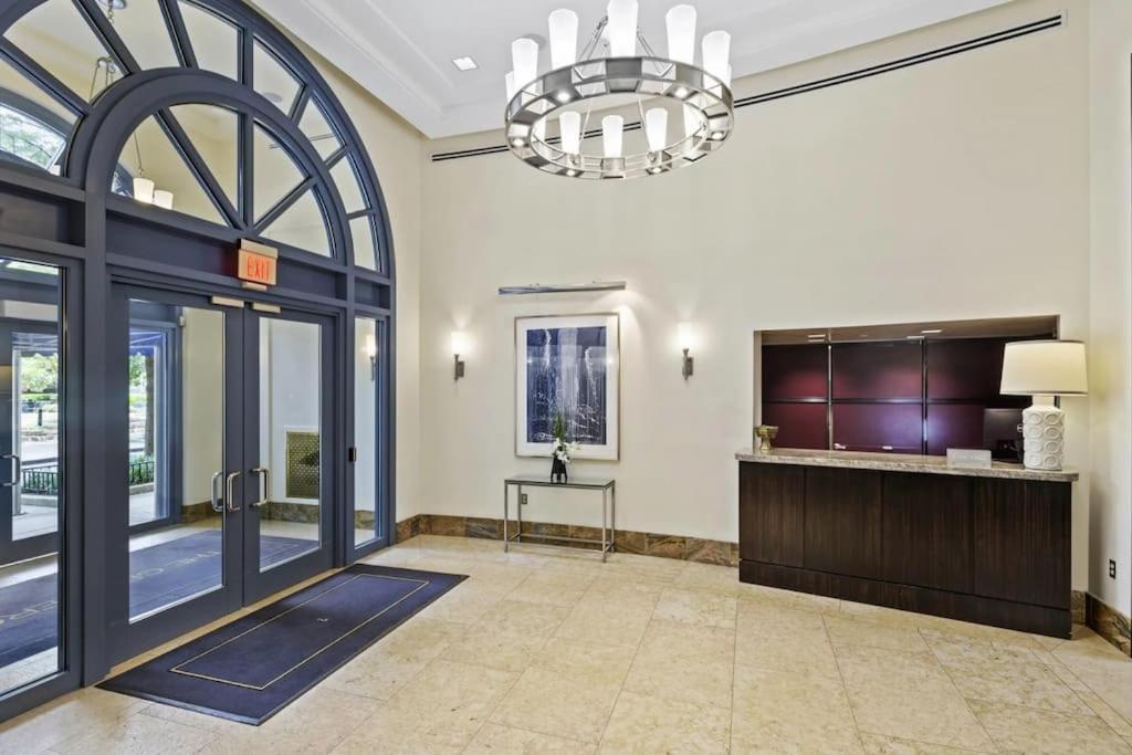 Condo With Gym And Pool In Pentagon City 8Min To Dca Arlington Exterior photo